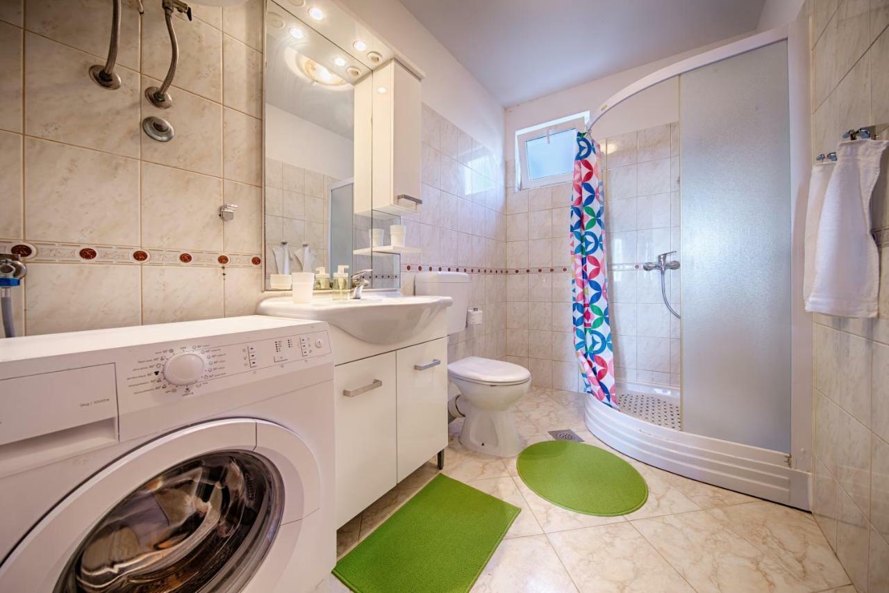 Apartments Marinkovic Komiža Zewnętrze zdjęcie