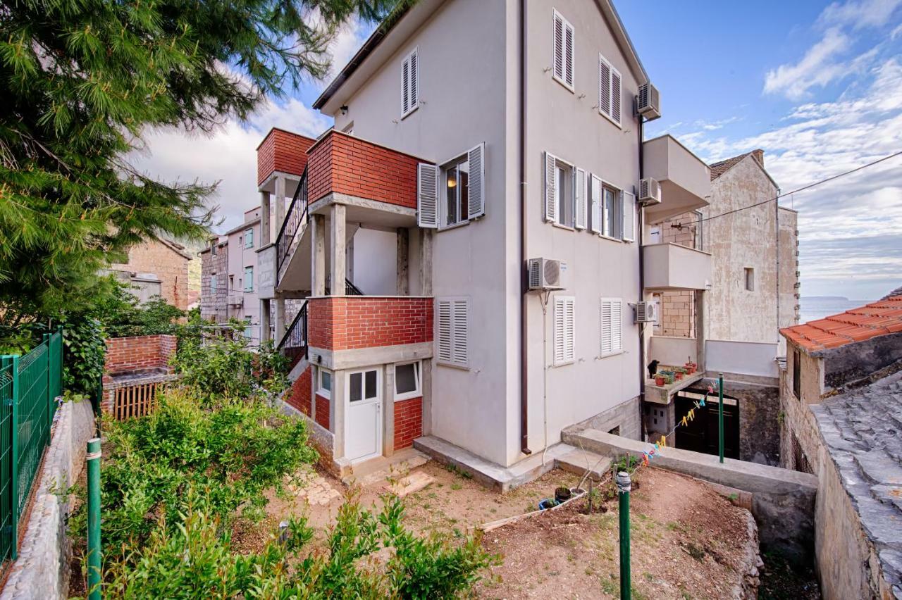 Apartments Marinkovic Komiža Zewnętrze zdjęcie