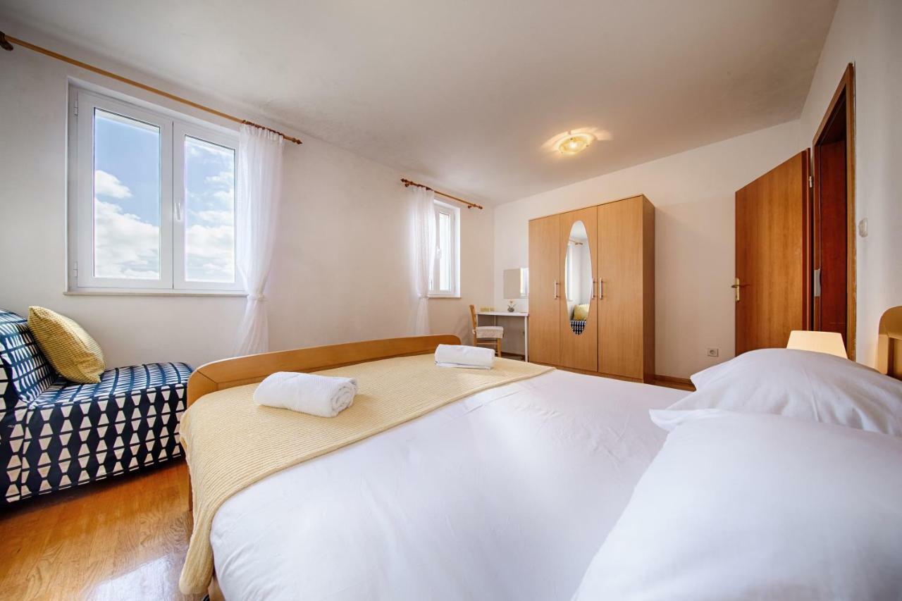 Apartments Marinkovic Komiža Zewnętrze zdjęcie